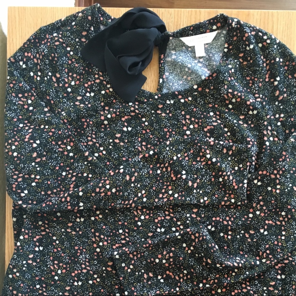 Women’s Blouse